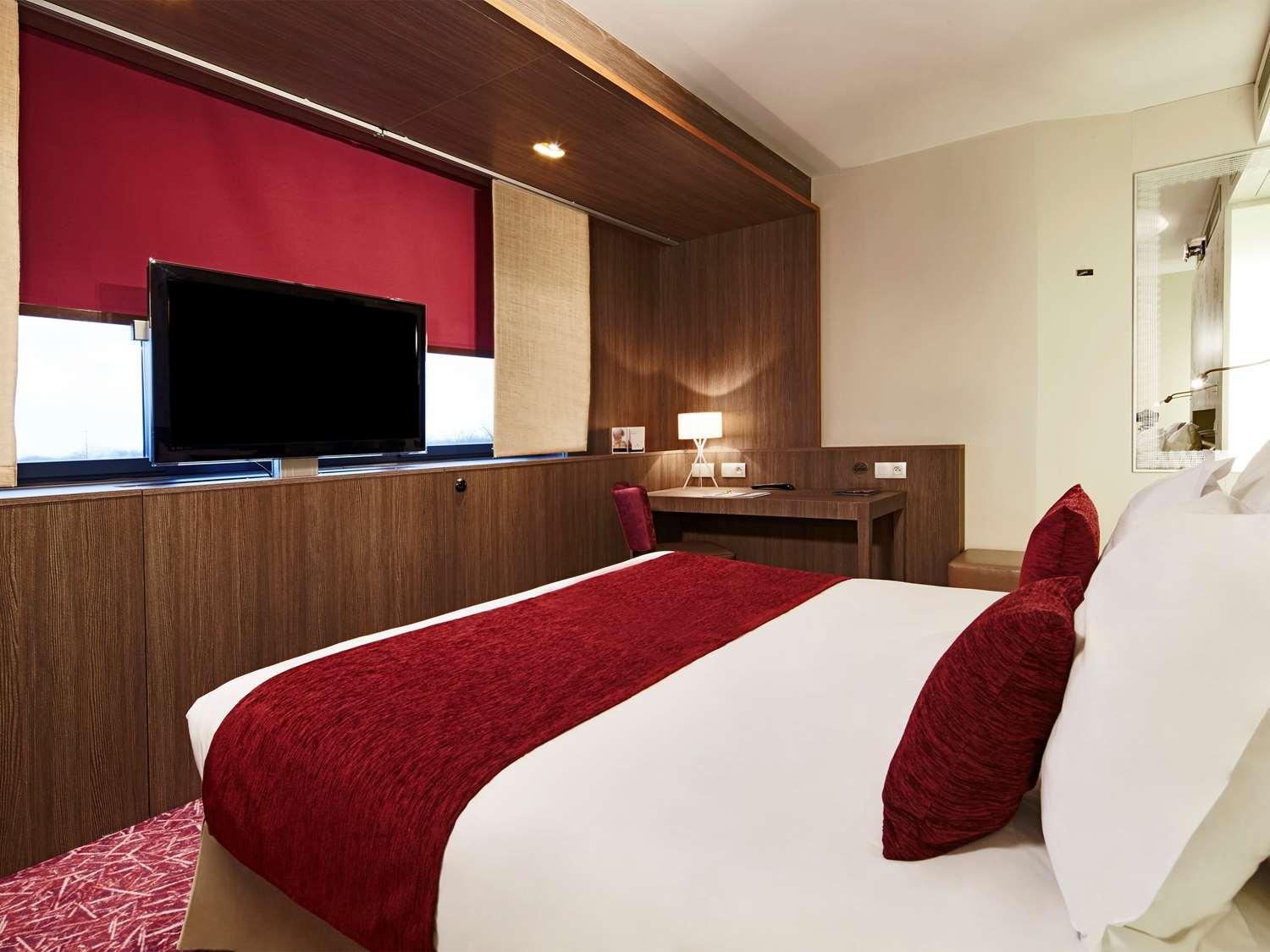 Golden Tulip Amneville - Hotel Spa & Casino Exterior photo